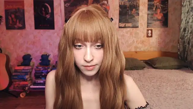 Friendly Ellie online show from 11/22/25, 01:26