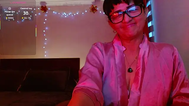 Snapshot of ISABEEL_SOFIA01 chatting on 01/11/26, 11:17 ISABEEL SOFIA01 online show from 01/11/26, 11:17