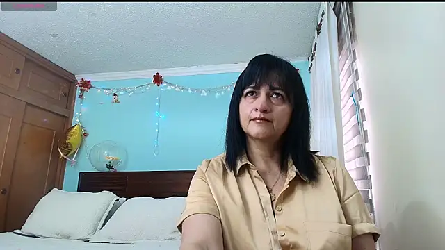 Snapshot of ISABEEL_SOFIA01 chatting on 07/15/26, 12:45 ISABEEL SOFIA01 online show from 07/15/26, 12:45