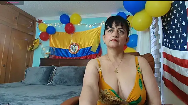 Snapshot of ISABEEL_SOFIA01 chatting on 07/10/26, 11:54 ISABEEL SOFIA01 online show from 07/10/26, 11:54