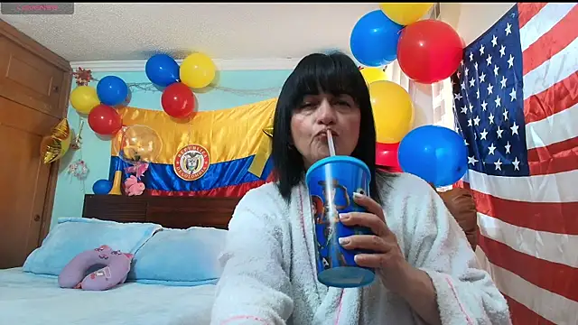 Snapshot of ISABEEL_SOFIA01 chatting on 06/27/26, 04:24 ISABEEL SOFIA01 online show from 06/27/26, 04:24
