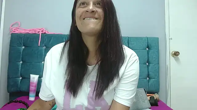 valentinaricothx online show from 03/19/25, 06:23