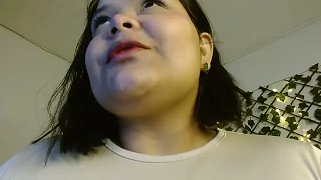 Snapshot of sexychubby___ chatting on 03/11/25, 05:46 sexychubby    online show from 03/11/25, 05:46