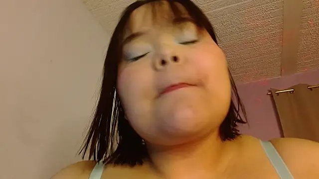 sexychubby    online show from 05/13/26, 06:26