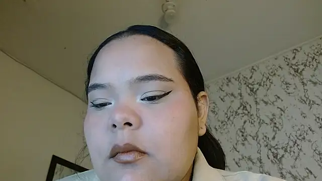 sexychubby    online show from 12/05/25, 05:11