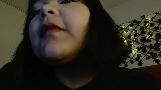 Snapshot of sexychubby___ chatting on 03/21/25, 05:43 sexychubby    online show from 03/21/25, 05:43