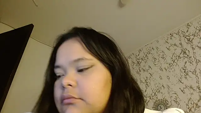 sexychubby    online show from 11/21/25, 07:02