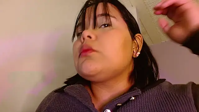 sexychubby    online show from 06/08/26, 02:01