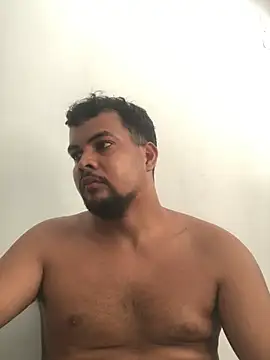 Snapshot of ElsecretodeBruno chatting on 06/02/26, 02:50 ElsecretodeBruno online show from 06/02/26, 02:50