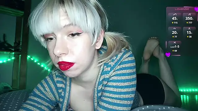 Snapshot of cruellagoth666 chatting on 03/06/25, 05:22 cruellagoth666 online show from 03/06/25, 05:22