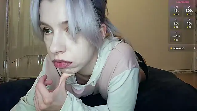 Snapshot of cruellagoth666 chatting on 06/06/26, 01:27 cruellagoth666 online show from 06/06/26, 01:27