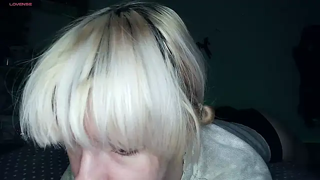 Snapshot of cruellagoth666 chatting on 02/06/25, 08:13 cruellagoth666 online show from 02/06/25, 08:13
