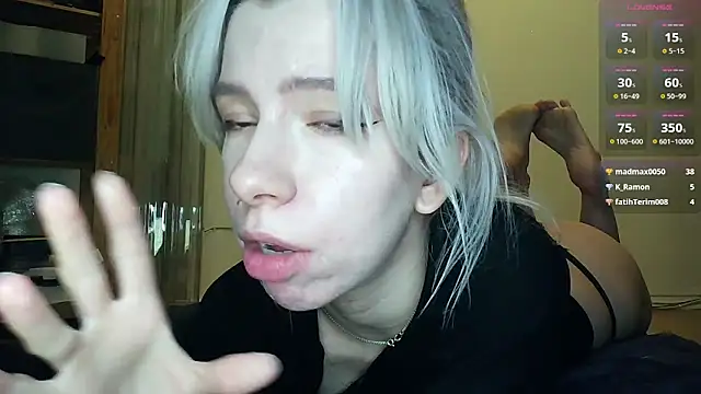 Snapshot of cruellagoth666 chatting on 05/11/26, 09:45 cruellagoth666 online show from 05/11/26, 09:45
