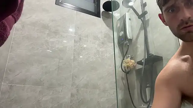 lukegunn online show from 04/12/26, 10:46