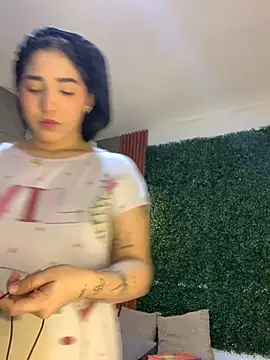 Amandanauty online show from 11/07/25, 07:40