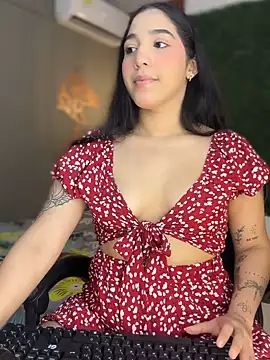 Amandanauty online show from 11/25/25, 05:52