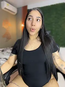 Amandanauty online show from 04/04/26, 05:25