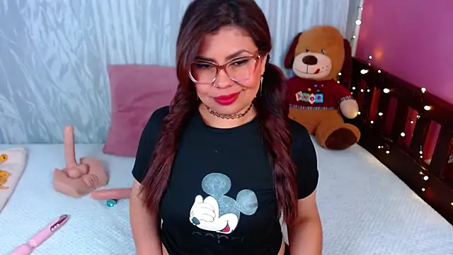 Queenamazon1 online show from 10/27/25, 03:24