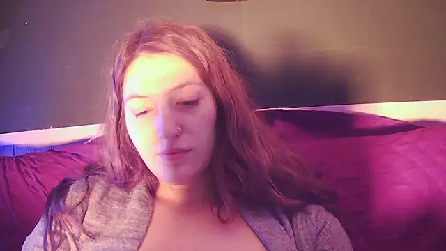 Snapshot of Angelk43 chatting on 12/19/25, 07:55 Angelk43 online show from 12/19/25, 07:55