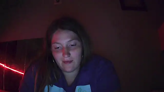 Snapshot of Angelk43 chatting on 06/12/26, 04:32 Angelk43 online show from 06/12/26, 04:32