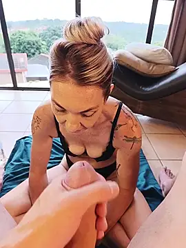 MissLMrJ online show from 01/10/26, 06:42