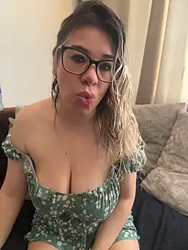 salomesweet13 online show from 06/11/26, 04:04