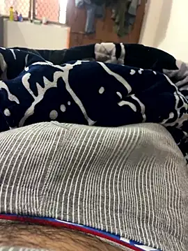 Bareilly Boy1 online show from 01/15/26, 05:22