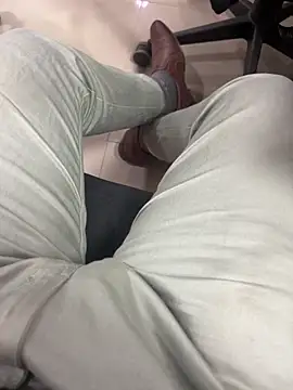 Bareilly Boy1 online show from 02/26/25, 01:22