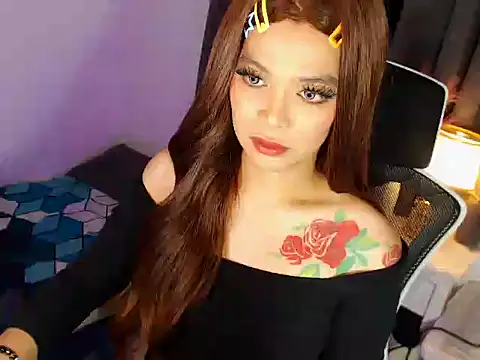 MajesticKitana online show from 05/11/26, 05:53