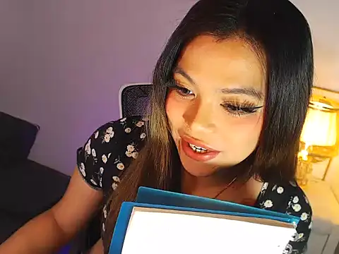 Snapshot of MajesticKitana chatting on 02/14/26, 03:18 MajesticKitana online show from 02/14/26, 03:18