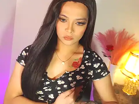 Snapshot of MajesticKitana chatting on 11/04/25, 05:00 MajesticKitana online show from 11/04/25, 05:00