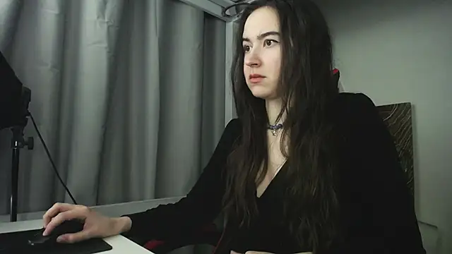 Snapshot of RichMasya- chatting on 12/03/24, 05:28 RichMasya- online show from 12/03/24, 05:28