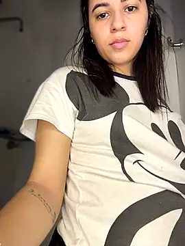 IvySanders1 online show from 12/19/25, 09:28