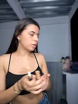 IvySanders1 online show from 12/01/25, 09:59