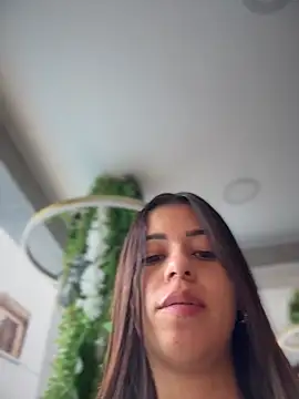 IvySanders1 online show from 10/23/25, 12:04