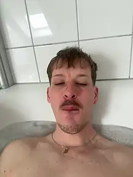 creampieboytim online show from 04/03/26, 10:22