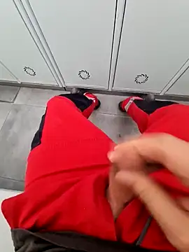 Snapshot of 987654Alf chatting on 11/25/25, 10:04 987654Alf online show from 11/25/25, 10:04