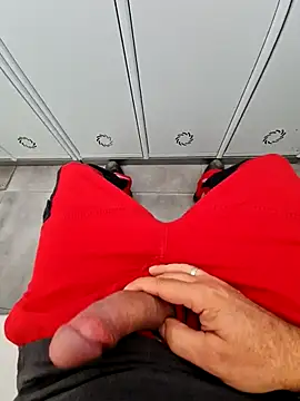 Snapshot of 987654Alf chatting on 11/04/25, 09:35 987654Alf online show from 11/04/25, 09:35