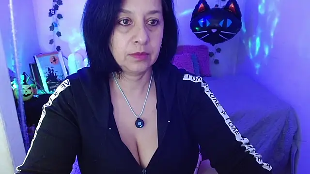 camilalatti online show from 11/02/25, 12:15