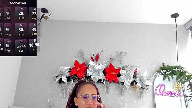 Snapshot of EmmaFerrary chatting on 01/06/26, 06:23 EmmaFerrary online show from 01/06/26, 06:23