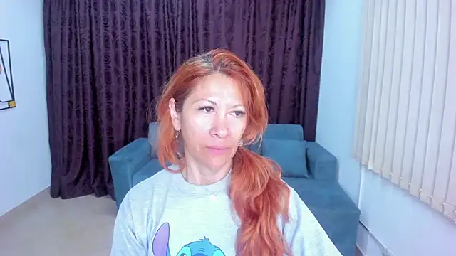 cintiagreyx online show from 11/03/25, 12:20