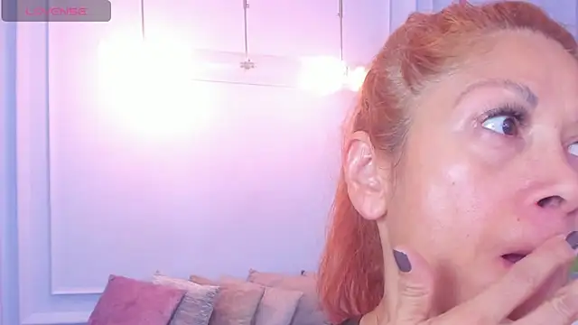 cintiagreyx online show from 03/11/26, 11:37