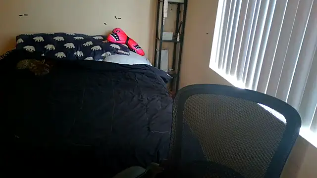 alexiajames99 online show from 05/26/26, 07:45