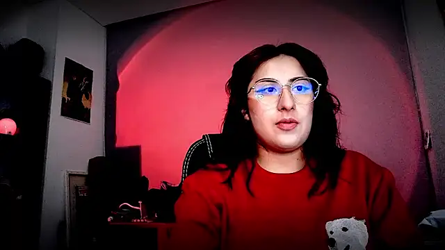 Snapshot of Scarlett_Sen chatting on 12/03/25, 02:16 Scarlett Sen online show from 12/03/25, 02:16