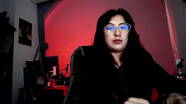 Snapshot of Scarlett_Sen chatting on 11/13/25, 03:27 Scarlett Sen online show from 11/13/25, 03:27