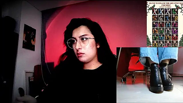 Snapshot of Scarlett_Sen chatting on 12/04/25, 02:05 Scarlett Sen online show from 12/04/25, 02:05