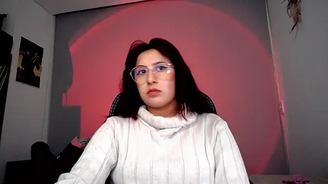 Snapshot of Scarlett_Sen chatting on 10/23/25, 02:27 Scarlett Sen online show from 10/23/25, 02:27