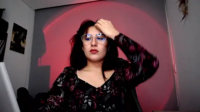 Snapshot of Scarlett_Sen chatting on 10/24/25, 02:38 Scarlett Sen online show from 10/24/25, 02:38