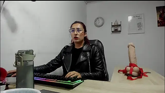 Scarlett Sen online show from 02/25/25, 03:42