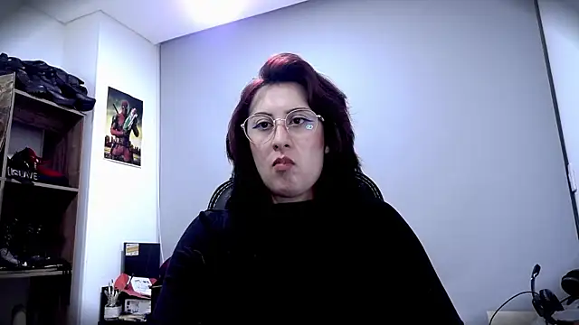 Snapshot of Scarlett_Sen chatting on 05/14/26, 03:09 Scarlett Sen online show from 05/14/26, 03:09
